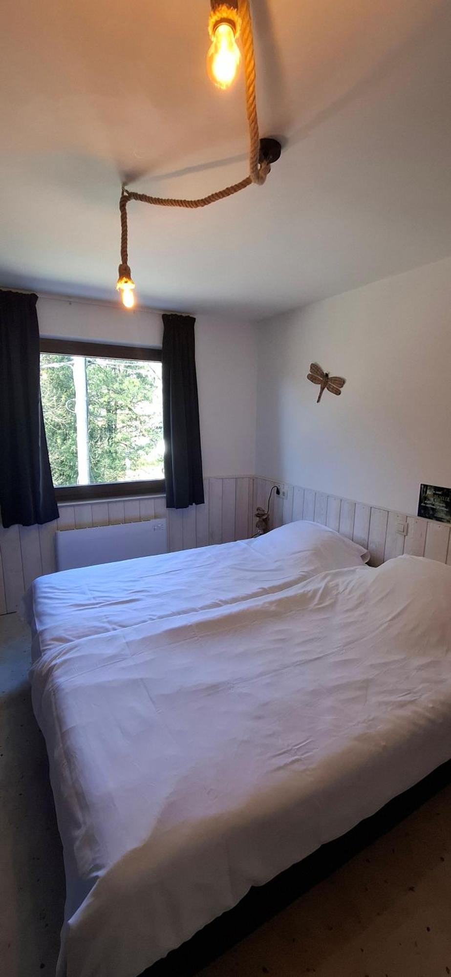Dikke Vriend , Herberg & Taverne Chiny Buitenkant foto